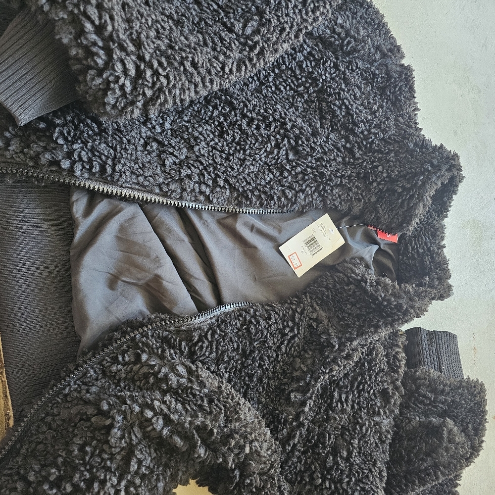 Black Guess XL